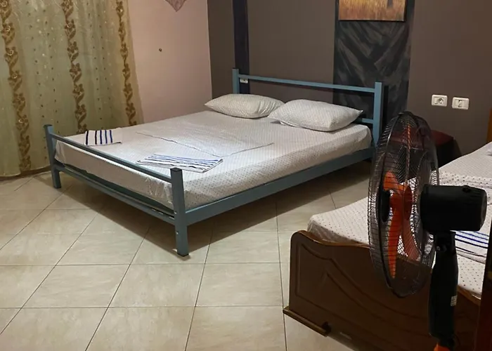 Emanuel * Саранда